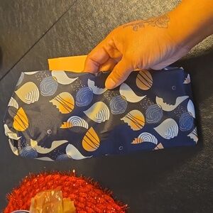 Cute Shower Cap.     NEW